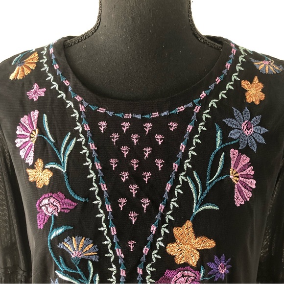 Women’s Style & co Black Floral Embroidery Long sleeve blouse top size S - Picture 7 of 14